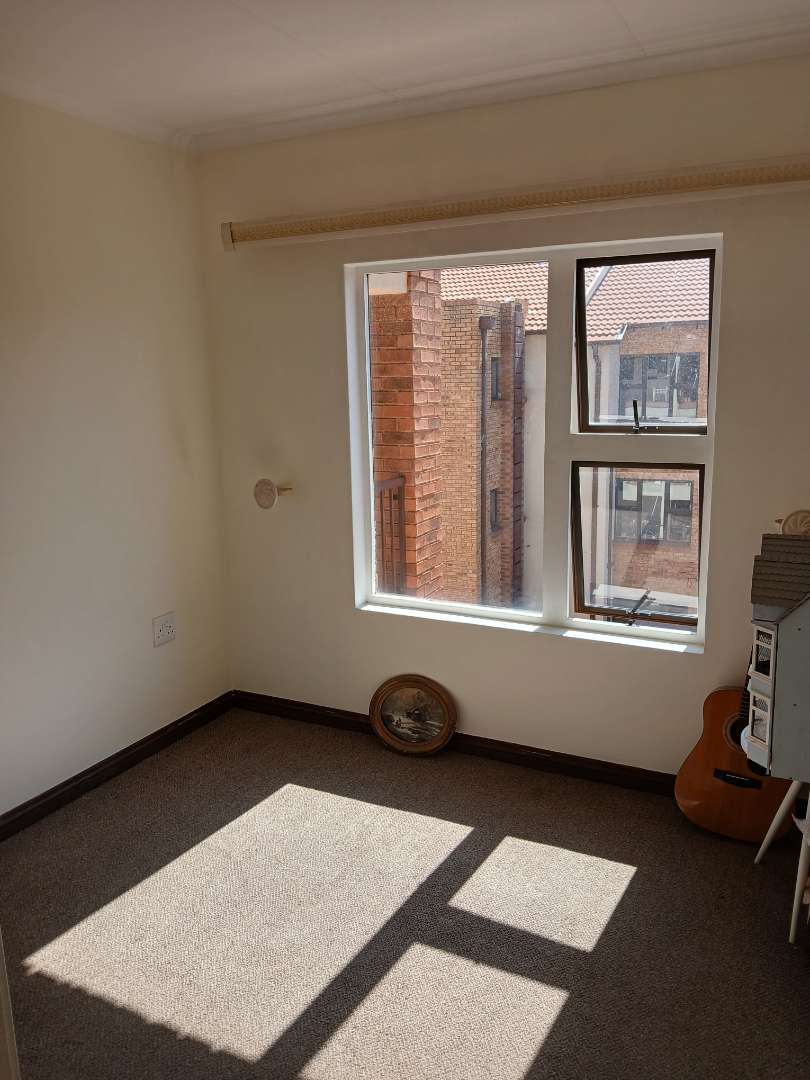 2 Bedroom Property for Sale in Brentwood Gauteng
