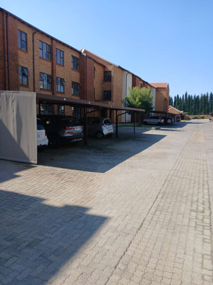 2 Bedroom Property for Sale in Brentwood Gauteng