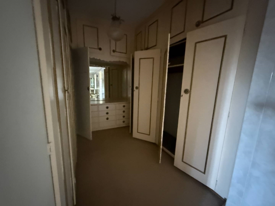 To Let 4 Bedroom Property for Rent in Florida Hills Gauteng