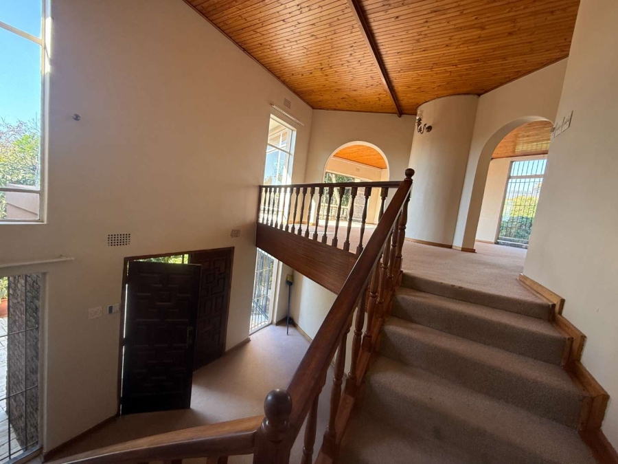 To Let 4 Bedroom Property for Rent in Florida Hills Gauteng