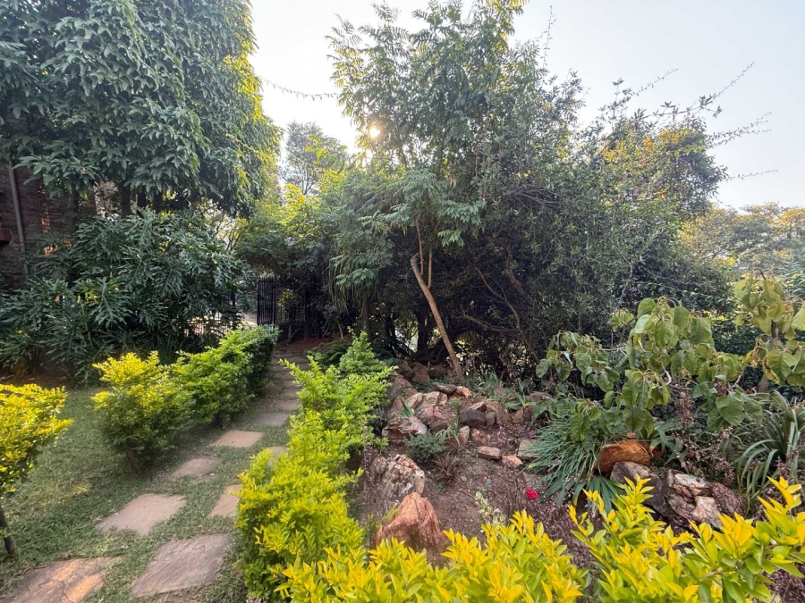 To Let 4 Bedroom Property for Rent in Florida Hills Gauteng