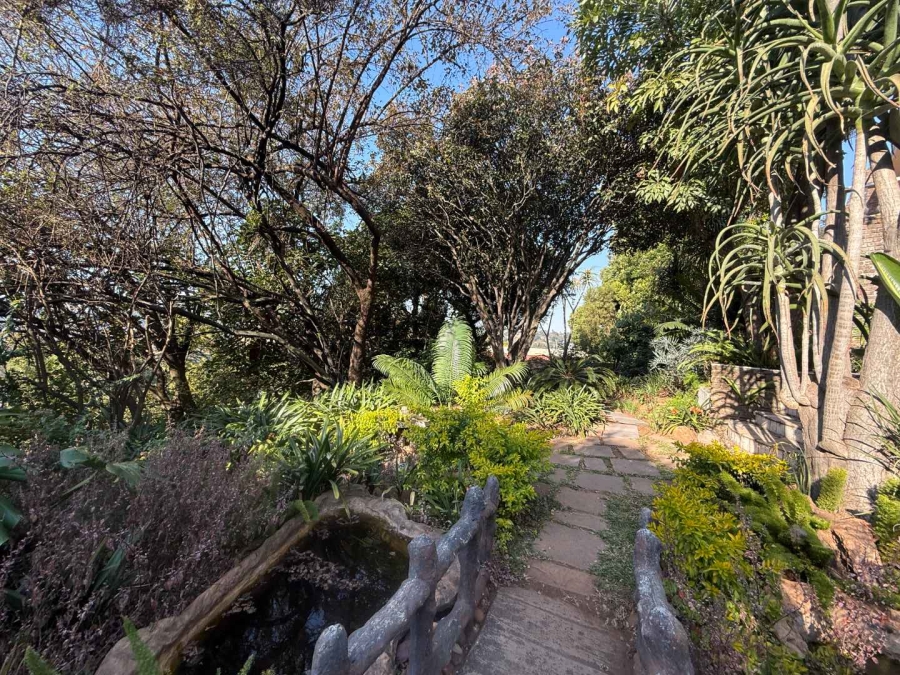 To Let 4 Bedroom Property for Rent in Florida Hills Gauteng