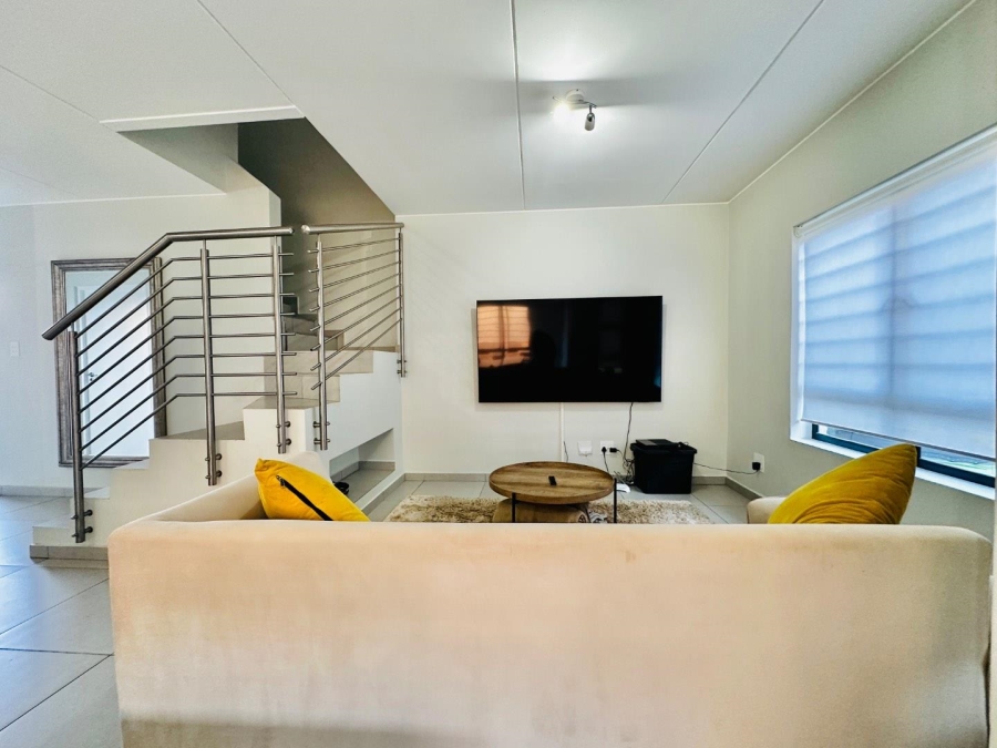 To Let 3 Bedroom Property for Rent in Fourways Gauteng