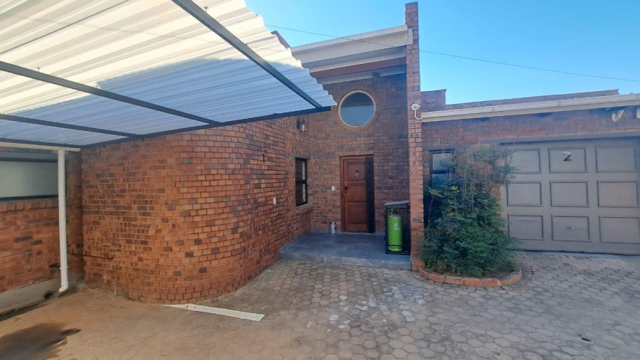 To Let 3 Bedroom Property for Rent in Ferndale Gauteng
