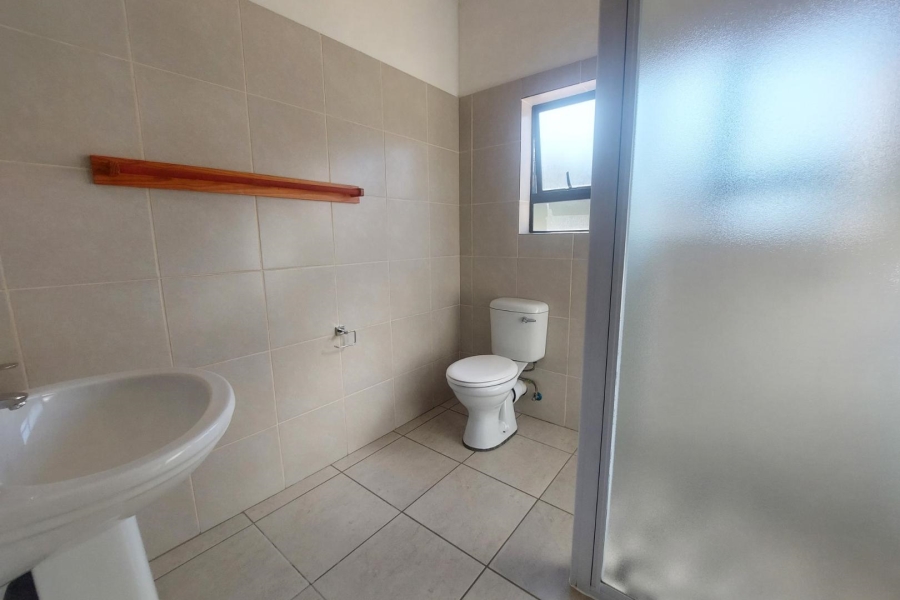 To Let 2 Bedroom Property for Rent in Woodmead Gauteng