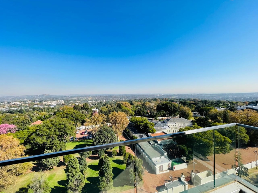 To Let 2 Bedroom Property for Rent in Illovo Gauteng