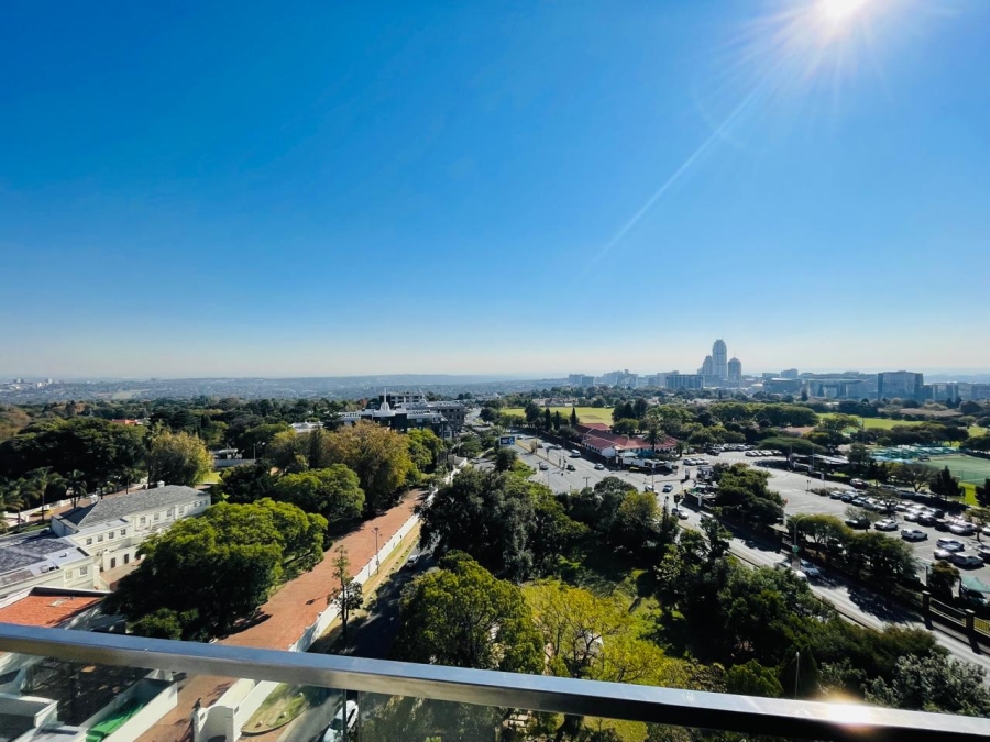 To Let 2 Bedroom Property for Rent in Illovo Gauteng