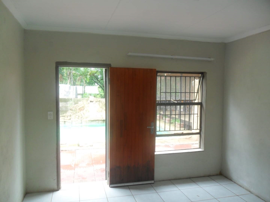 To Let 1 Bedroom Property for Rent in Silverton Gauteng
