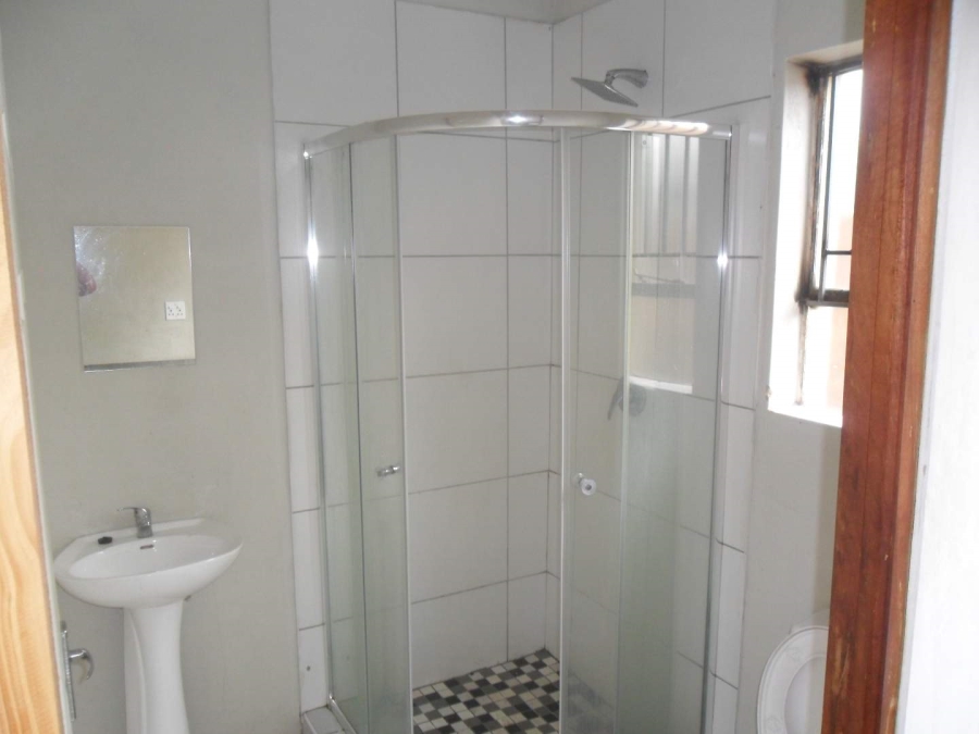 To Let 1 Bedroom Property for Rent in Silverton Gauteng