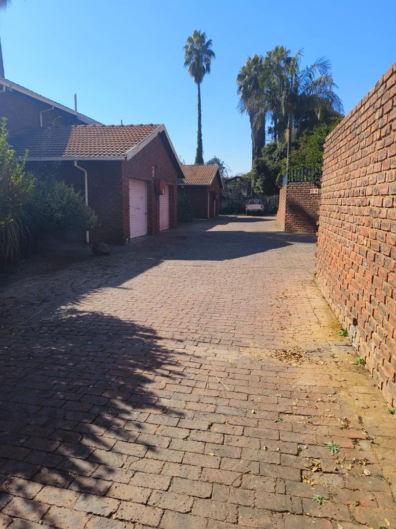 2 Bedroom Property for Sale in Silverton Gauteng
