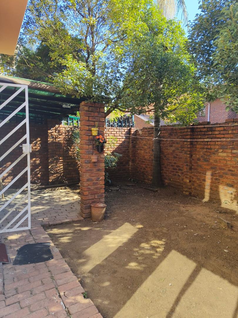 2 Bedroom Property for Sale in Silverton Gauteng