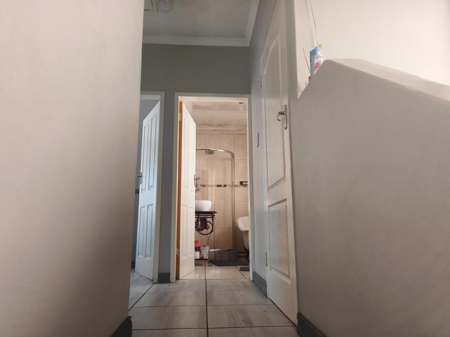 2 Bedroom Property for Sale in Silverton Gauteng