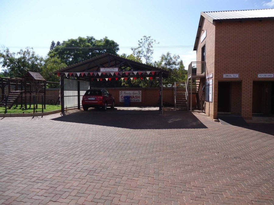 To Let 2 Bedroom Property for Rent in Moregloed Gauteng