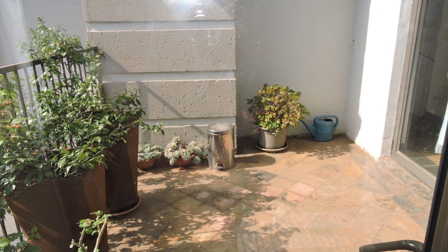 5 Bedroom Property for Sale in Moreleta Park Gauteng