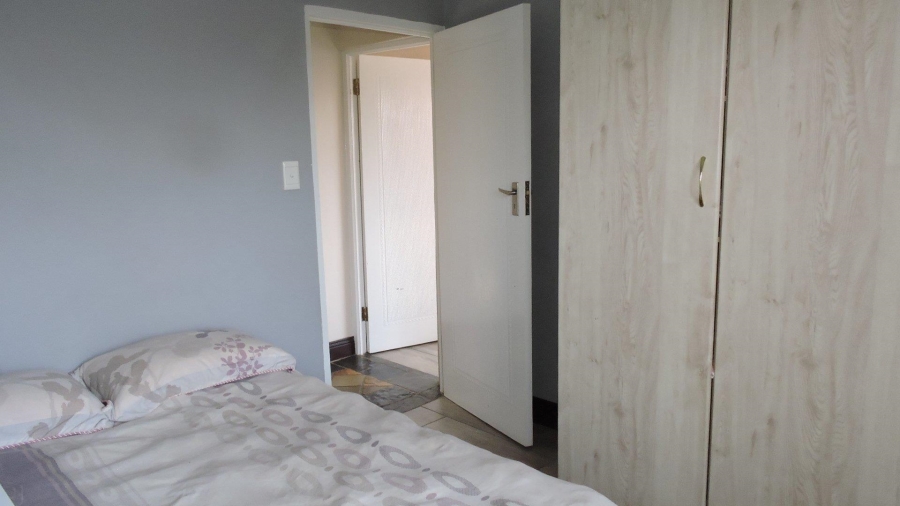 5 Bedroom Property for Sale in Moreleta Park Gauteng
