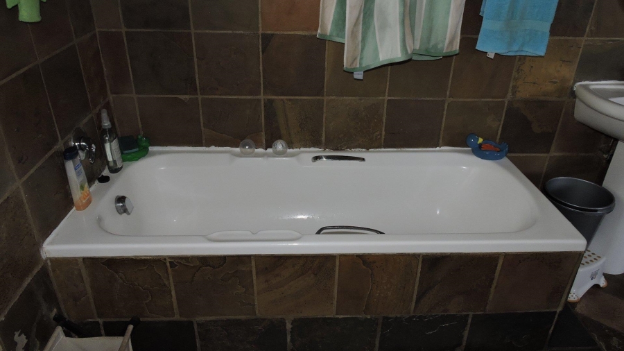 5 Bedroom Property for Sale in Moreleta Park Gauteng