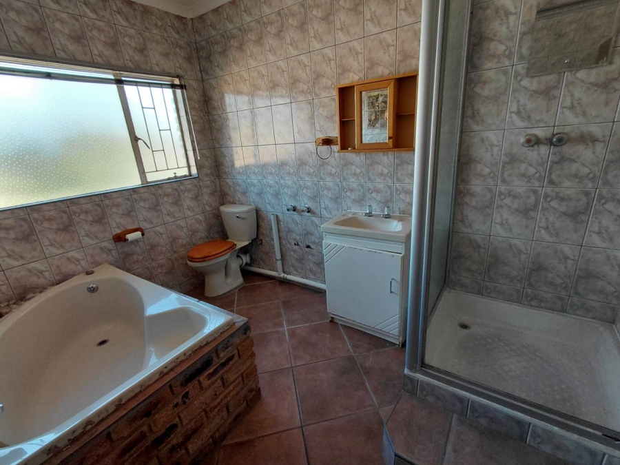 2 Bedroom Property for Sale in Norkem Park Gauteng