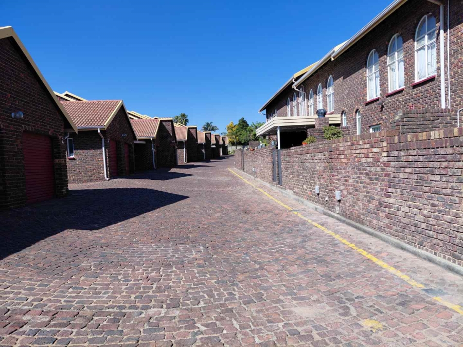 2 Bedroom Property for Sale in Norkem Park Gauteng