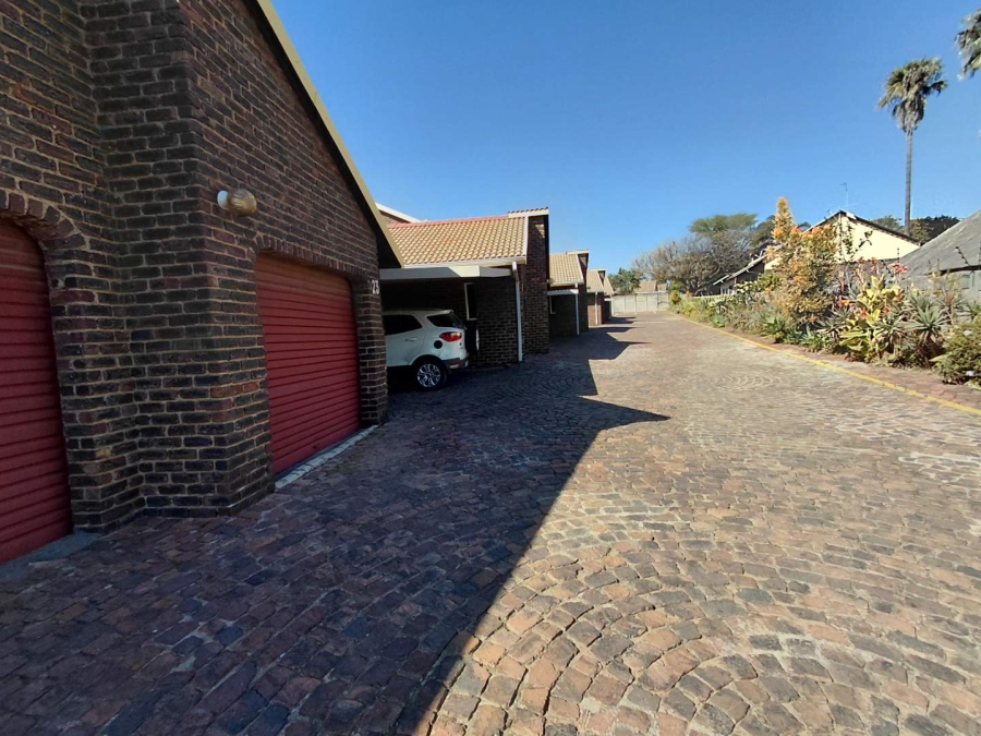2 Bedroom Property for Sale in Norkem Park Gauteng