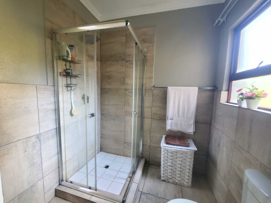 2 Bedroom Property for Sale in Wilro Park Gauteng