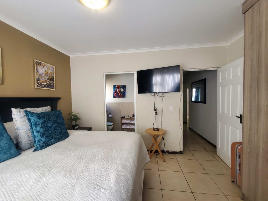 3 Bedroom Property for Sale in Ruimsig Gauteng
