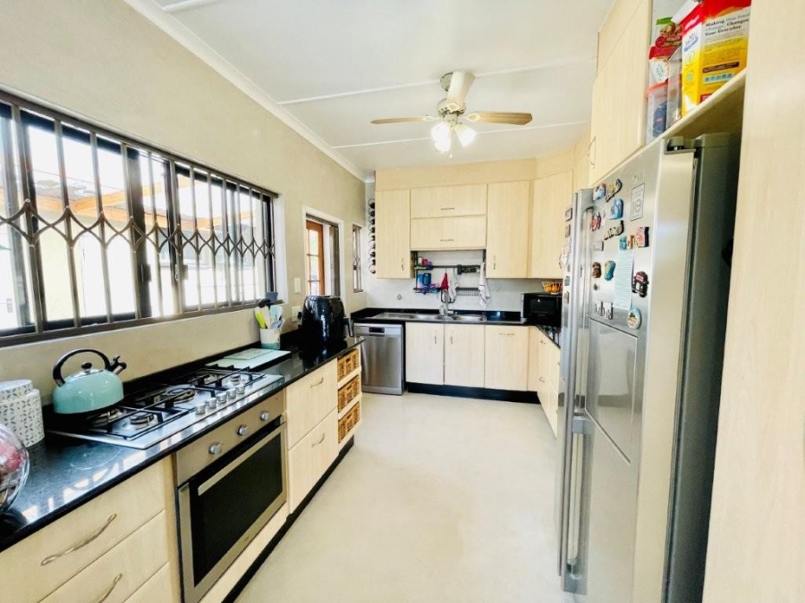 3 Bedroom Property for Sale in Brackenhurst Gauteng