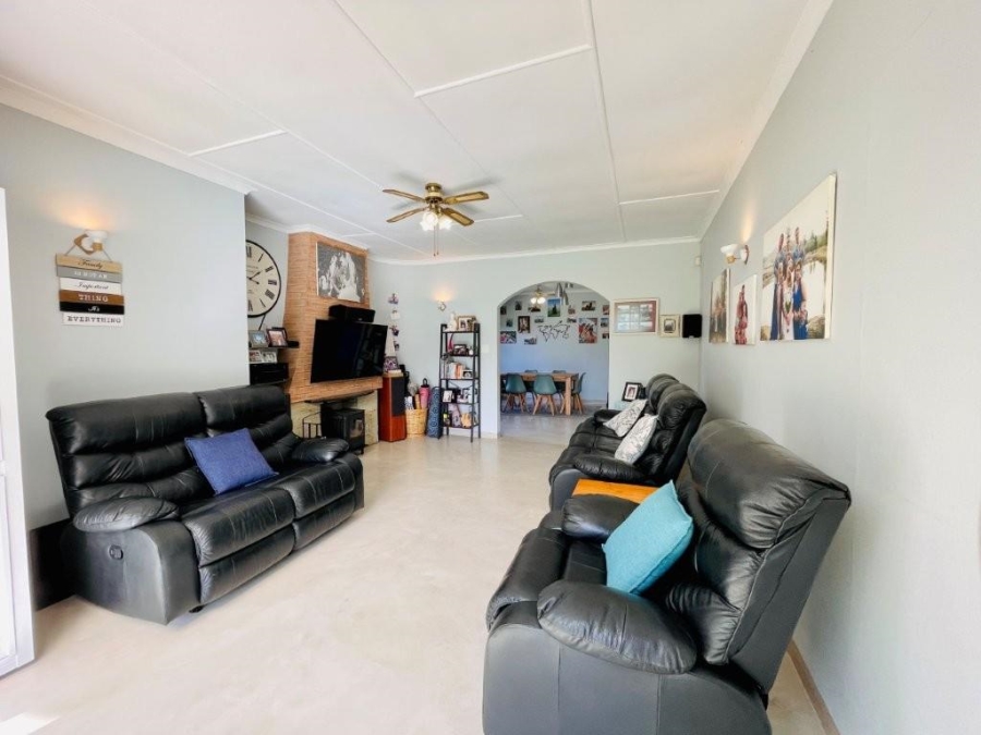3 Bedroom Property for Sale in Brackenhurst Gauteng
