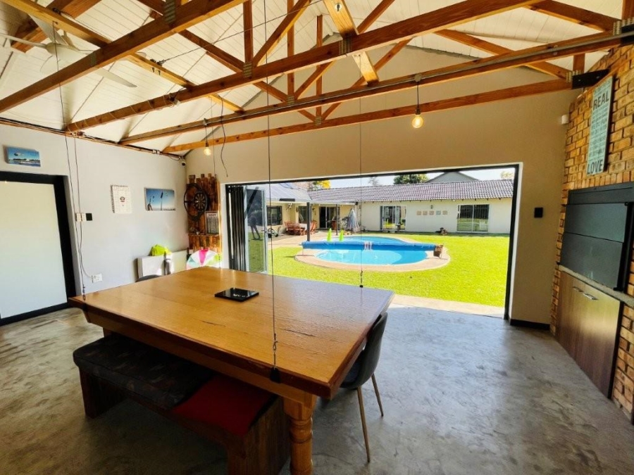 3 Bedroom Property for Sale in Brackenhurst Gauteng