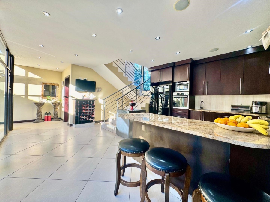 4 Bedroom Property for Sale in Aspen Hills Gauteng