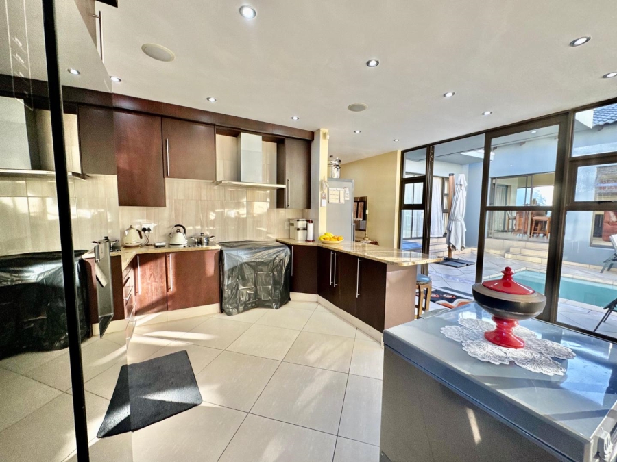 4 Bedroom Property for Sale in Aspen Hills Gauteng