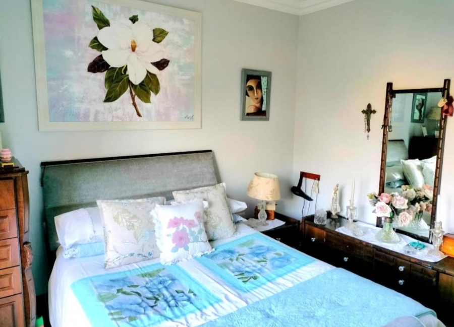 2 Bedroom Property for Sale in New Market Gauteng