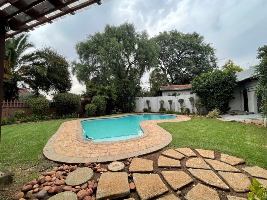 3 Bedroom Property for Sale in Albemarle Ext 2 Gauteng