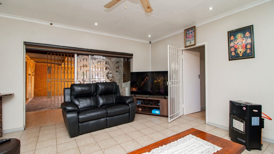 3 Bedroom Property for Sale in Bakerton Gauteng