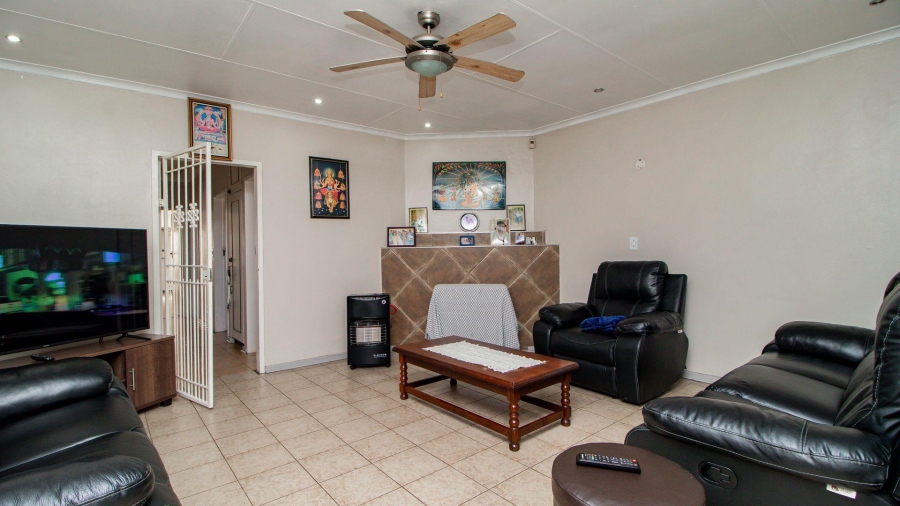 3 Bedroom Property for Sale in Bakerton Gauteng