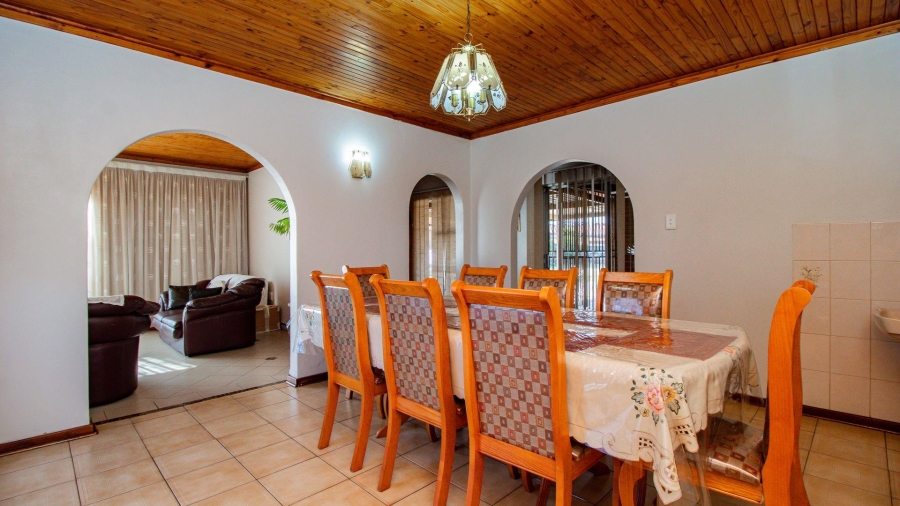 3 Bedroom Property for Sale in Bakerton Gauteng