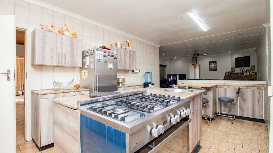 3 Bedroom Property for Sale in Bakerton Gauteng