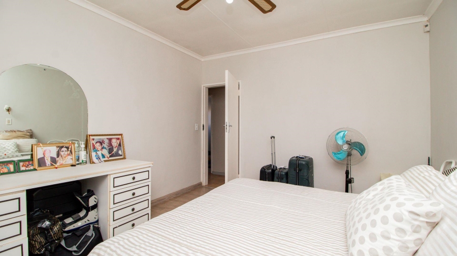 3 Bedroom Property for Sale in Bakerton Gauteng