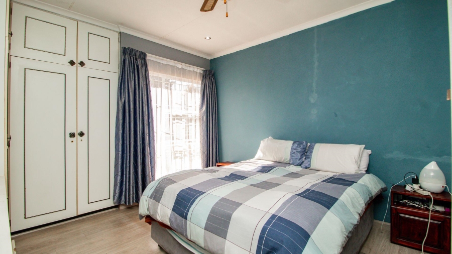 3 Bedroom Property for Sale in Bakerton Gauteng