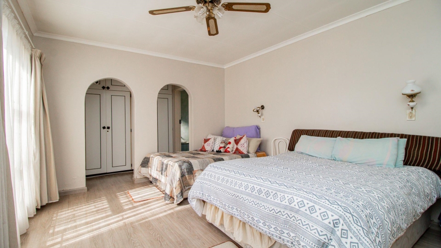 3 Bedroom Property for Sale in Bakerton Gauteng