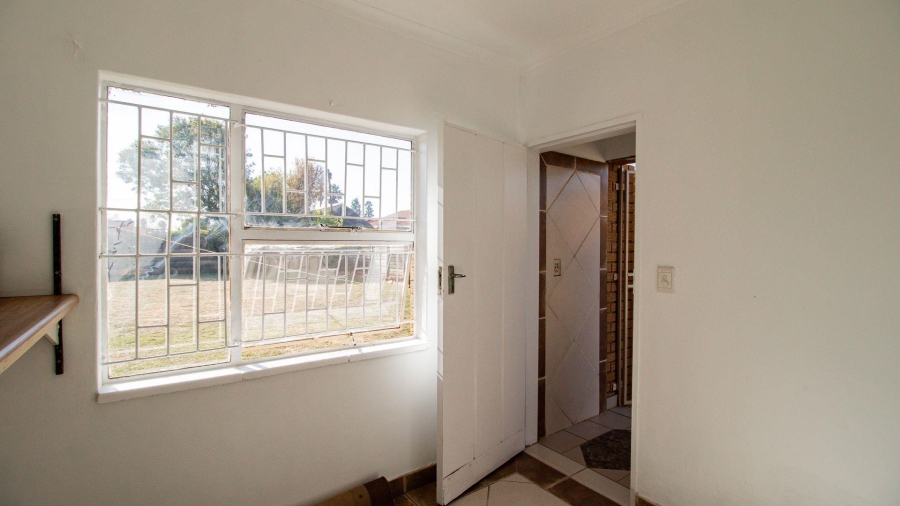 3 Bedroom Property for Sale in Bakerton Gauteng