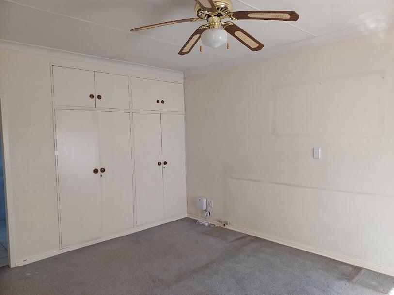 4 Bedroom Property for Sale in Mondeor Gauteng