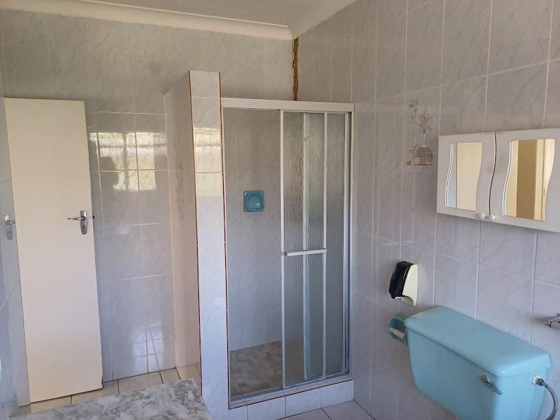 4 Bedroom Property for Sale in Mondeor Gauteng