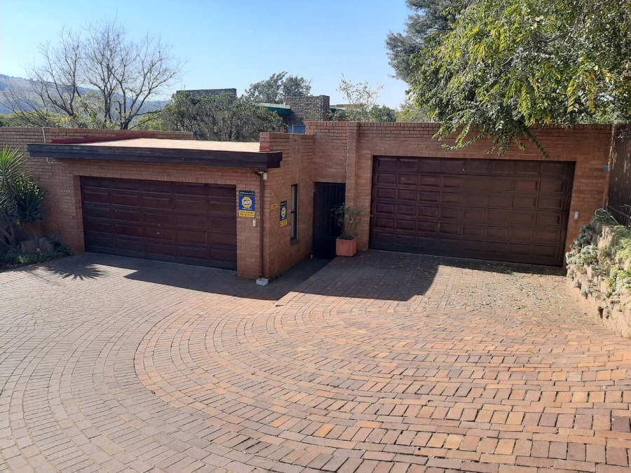4 Bedroom Property for Sale in Glenvista Ext 5 Gauteng