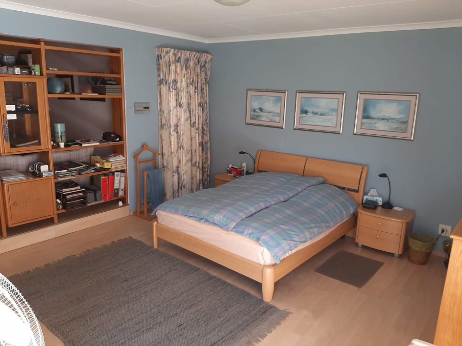 4 Bedroom Property for Sale in Glenvista Ext 5 Gauteng