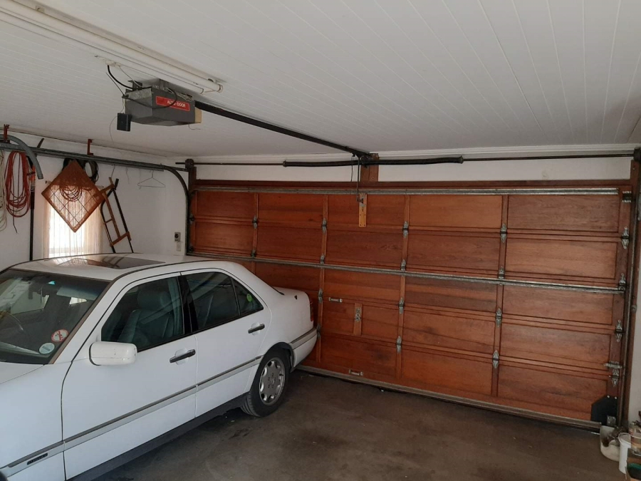 4 Bedroom Property for Sale in Glenvista Ext 5 Gauteng