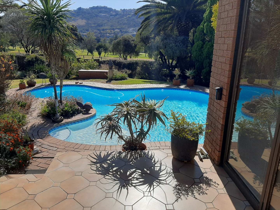 4 Bedroom Property for Sale in Glenvista Ext 5 Gauteng