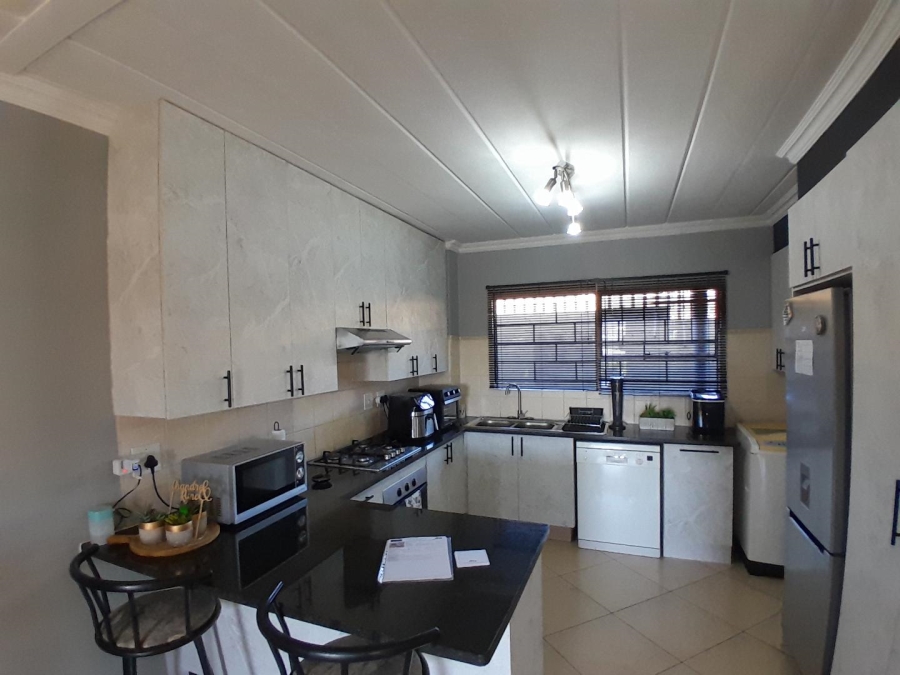 3 Bedroom Property for Sale in Alberton Gauteng