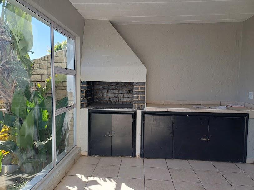 3 Bedroom Property for Sale in Elandshaven Gauteng