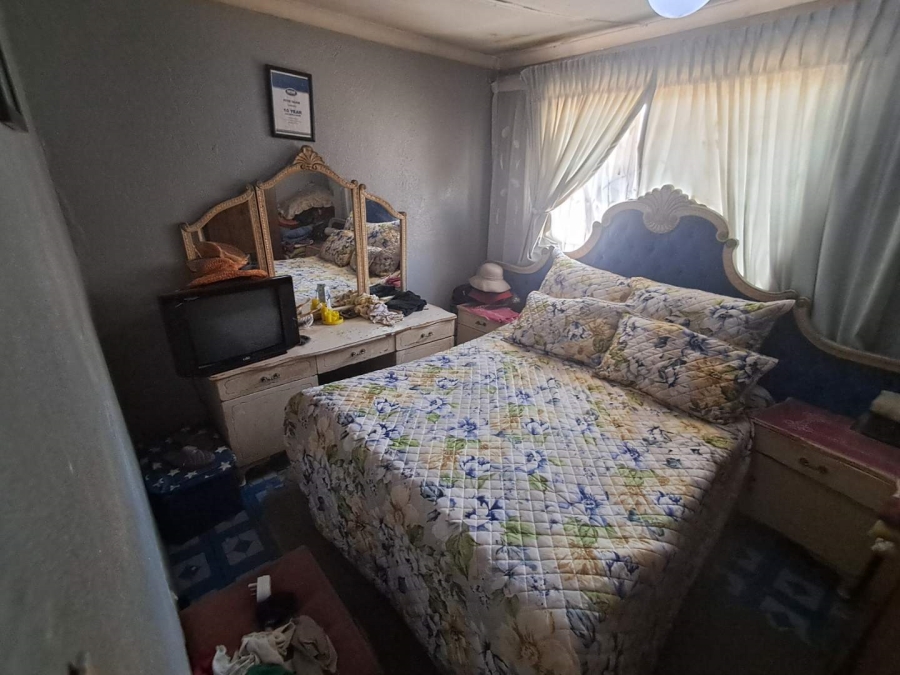 2 Bedroom Property for Sale in Soshanguve GG Gauteng
