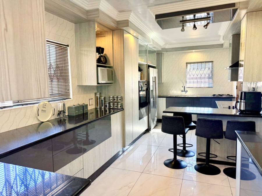 4 Bedroom Property for Sale in Eden Glen Gauteng